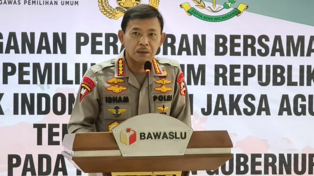 Jokowi Ogah Ikuti Saran PBNU dan Muhammadiyah, Kapolri Terbitkan Maklumat