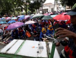 Buruh se-Jawa Barat Takkan Percaya Lagi Pada Anggota DPR