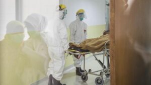 Indonesia Kehilangan 150 Dokter dan 103 Perawat Akibat COVID-19, Jatim Tertinggi