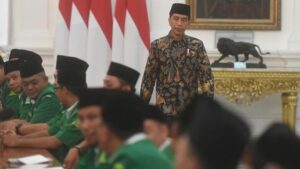 Minta Jokowi Bersikap Soal Macron Sindir Islam, GP Ansor: Jangan Butuh Umat Islam Saat Kampanye Saja