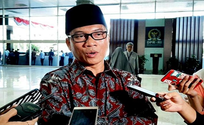Yandri Susanto Tegaskan Khutbah Jumat Dari Kemenag Bukan Materi Wajib Bagi Khatib