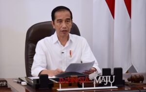 4 Keanehan UU Cipta Kerja Usai Diteken Jokowi, Paling Fatal di Investasi