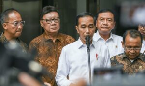 Kebijakan Ekspor Benih Lobster, Dikritik Susi Dibela Jokowi Didukung Luhut
