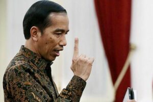 Investasi Meleset Dari Target, Jokowi Tegur Menko Luhut dan Kepala BKPM Bahlil