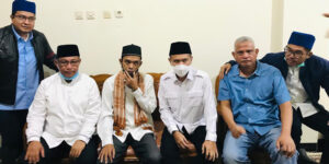 Didukung Ustadz Abdul Somad di Pilkada Kota Medan, Akhyar Talak Tiga Dengan PDIP