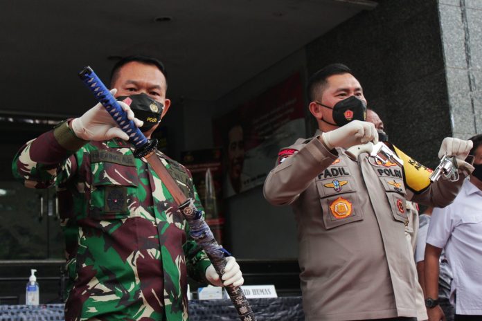 Pemilik Warung di Tol Jakarta-Cikampek Akui Tidak Ada Aksi Tembak-Menembak