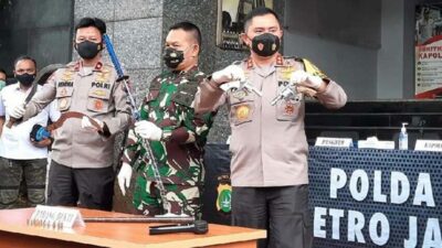 6 Dari 10 Pengikut Habib Rizieq Tewas Ditembak di Tol Cikampek, Ini Penjelasan Kapolda Metro Jaya