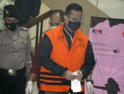 Wow! Dana Yang Diembat Mensos Juliari dari Bansos COVID-19 Diduga Rp.33 Ribu Per Paket