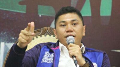 Jansen Sitindaon: Kalau Twit Bang Fadjroel Jadi Patokan, Artinya 6 Tahun Jokowi Utang Tambah Rp.3.400 Triliun?