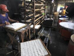Kedelai Mahal, Perajin Tahu dan Tempe Mogok Produksi Awal Tahun 2021