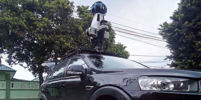 Mobil Google Maps Nyasar di Jalan Buntu, Ditertawakan Warganet