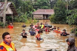 Ribuan Rumah di Banjar dan Tanah Laut Terendam Banjir, Dampak Meluasnya Lahan Sawit dan Tambang?
