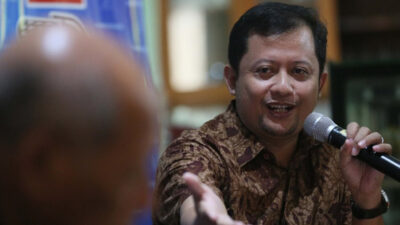 Pengamat: Penanganan COVID-19 dan Kemiskinan Jauh Lebih Penting Daripada Urus FPI