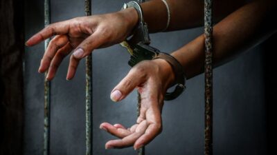Tersinggung Disebut Ganteng, Pria Di Riau Bacok Teman Satu Kos Hingga Tewas
