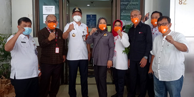 Anggota DPD RI, Sylviana Murni Donor Darah di PMI Jakarta Pusat