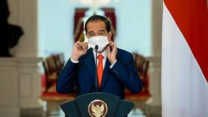 Jokowi Minta Dikritik, Sujiwo Tejo: Tertibkan Dulu Buzzer Penumpang Gelap