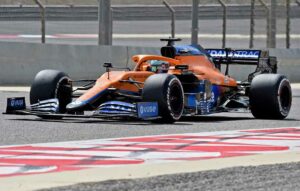 Daniel Ricciardo Jadi Yang Tercepat di Tes Pra Musim F1 di Sirkuit Sahir Bahrain