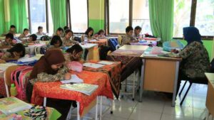 Miris! 5.135 Lulusan SD di Kota Surabaya Terancam Tak Bisa Lanjutkan Sekolah