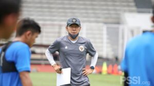 Pelatih Timnas Indonesia Shin Tae Yong Positif Terpapar COVID-19
