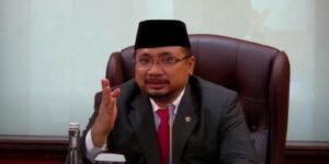 Sindir Menag Yaqut, Bukhori Yusuf: Apa Salahnya Pemeluk Agama Mayoritas Yang Pimpin Doa?