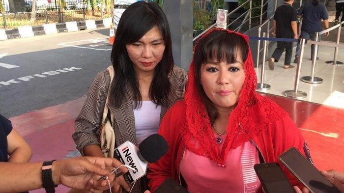 Dewi Tanjung Minta Wanita Bercadar dan Pria Berjenggot Bercelana Cingkrang Hengkang Dari Indonesia