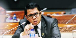 Dukung SP3 Kasus Sjamsul Nursalim, Arteria Dahlan: Percayalah Kerja Hebat KPK