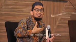 Ustadz Adi Hidayat: Tidurnya Orang Puasa Adalah Ibadah Itu Hadits Palsu