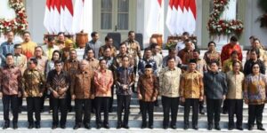 Rakyat Sedang Menderita, Menteri Harus Fokus Kerja Jangan Jadi Calo Vaksin Dan Sibuk Nyapres