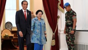 Reshuffle Kabinet, Putra Nababan: Jokowi dan Megawati Bertemu 10 Hari Lalu