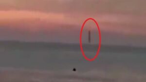 Benda Misterius Jatuh di Perairan Situbondo, Polisi Bantah UFO LAPAN Sebut Balon Udara