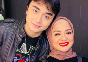 Betharia Sonata Mulai Merasa Tak Nyaman Jika Tak Kenakan Jilbab