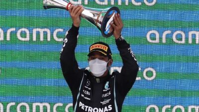 Salip Verstappen di 6 Lap Akhir, Hamilton Juara F1 GP Spanyol 2021