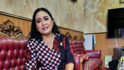 Parah! Guru SMA Ini Nekat Minta Foto Ketua DPRD Gunung Kidul Untuk Fantasi Seks