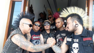Solidaritas Jelang Bebasnya Jerinx, Punks Reformasi Rilis Lagu ‘Bali Bersama JRX’