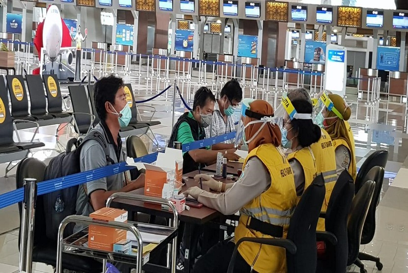 Tahun Ini Sudah 74 Ribu WNA Masuk RI Lewat Bandara Soetta, 20 Ribu Di Antaranya WN China