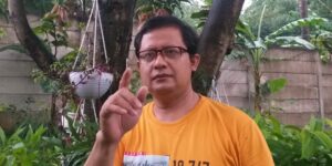 Wajar COVID-19 Menggila! Jokowi Tak Bisa Bedakan PPKM Mikro Dengan Lockdown