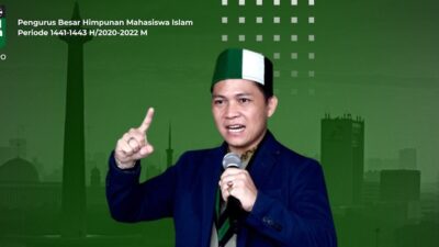 Ketum PB HMI: Pak Jokowi Gentlemen Saja! Ngapain Bertahan Kalau Hanya Tambah Derita Rakyat?