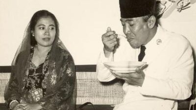 Mega Ngeluh Ayahnya Dilengserkan, Cipta Panca Laksana: Salah Sendiri Jadi Presiden Seumur Hidup