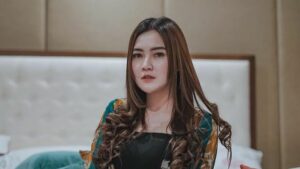 Persembahan Untuk Mendiang Ayah, Nella Kharisma Rilis Single Baru ‘Tak Mungkin Kembali’
