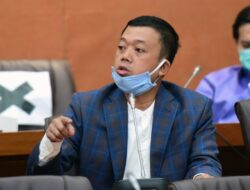 Semprot Ahok Soal Kartu Kredit Bos Pertamina 30 Miliar, Nusron Wahid: Jangan Urus Ecek-Ecek!