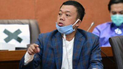Semprot Ahok Soal Kartu Kredit Bos Pertamina 30 Miliar, Nusron Wahid: Jangan Urus Ecek-Ecek!