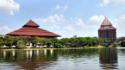 Agar Rektor Bisa Jadi Komisaris BUMN Tanpa Rangkap Jabatan, Jokowi Ubah Statuta UI