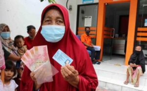 Bansos Tunai Rp.600 Ribu Untuk Warga DKI Jakarta Cair Akhir Juli, Cek Daftar Penerimanya
