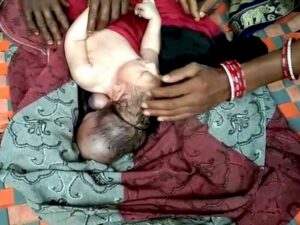 Geger! Ibu Ini Lahirkan Bayi Berkepala Tiga, Masyarakat Sebut Inkarnasi Tuhan