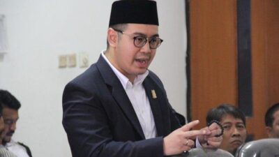 Ribut-Ribut PAN dan PSI di Koalisi Gemuk Jokowi