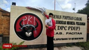 Jadi Korban Vandalisme, Logo Banteng Di Kantor DPC PDIP Kabupaten Pacitan Dicoret Tulisan PKI
