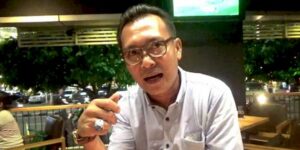Iwan Sumule: Koalisi Jokowi Takkan mampu Lawan Koalisi Rakyat