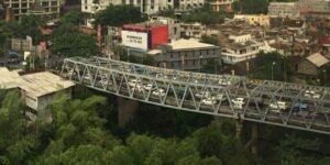 Geger! Pria Dengan Mulut Dilakban Dilempar Dari Atas Jembatan Setinggi 20 Meter di Sumsel