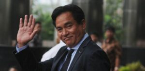 Vaksinasi Nakes Lamban, DPR Didesak Ajukan Interpelasi Dana Penanganan COVID-19