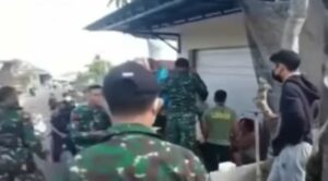 Viral! Rombongan Oknum TNI Pukuli Warga Buleleng Bali Yang Diduga Tolak Tes Swab